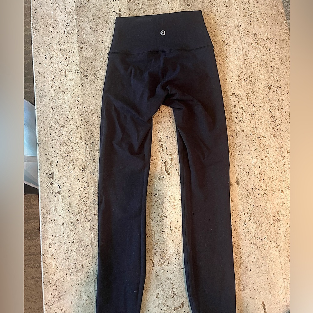 LULULEMON NEVER WORN wunder train leggings size 2